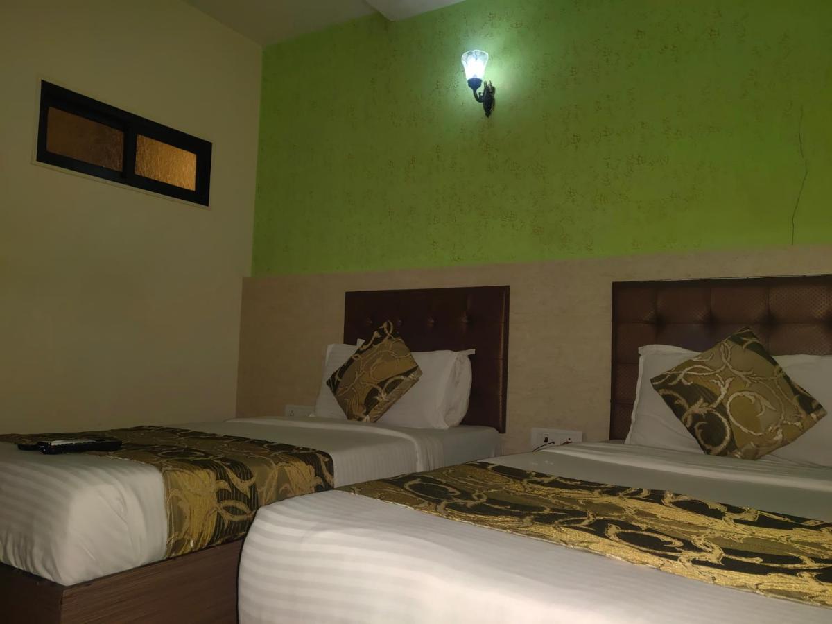 Hotel Golden Nest Popular Residency Bombaj Zewnętrze zdjęcie